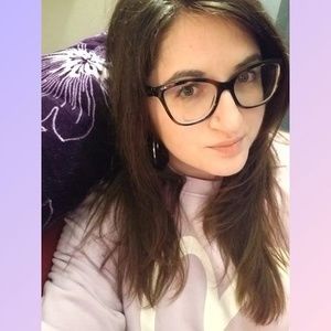 Meet your Posher, Marian